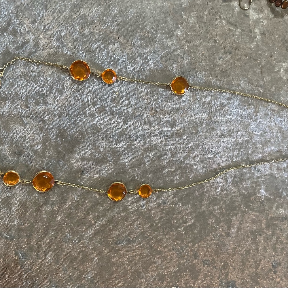 Vintage Elegant Gold Necklace with Amber Stones